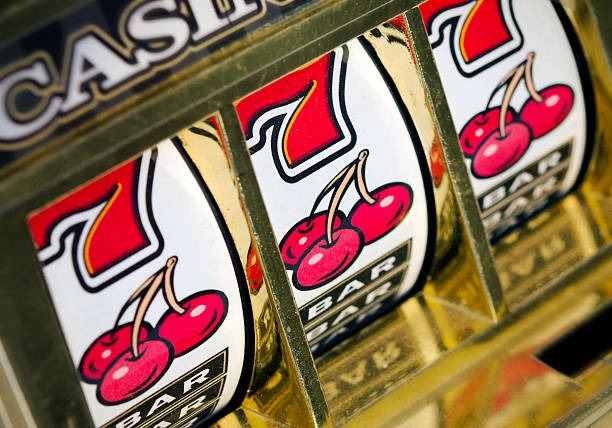 slot empire user Mobile user and Brand
